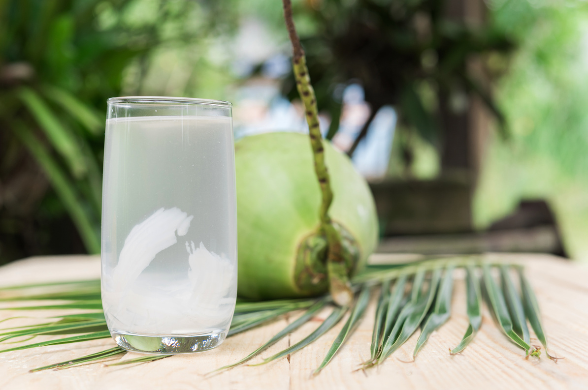 Coconut juice,Drink coconut water